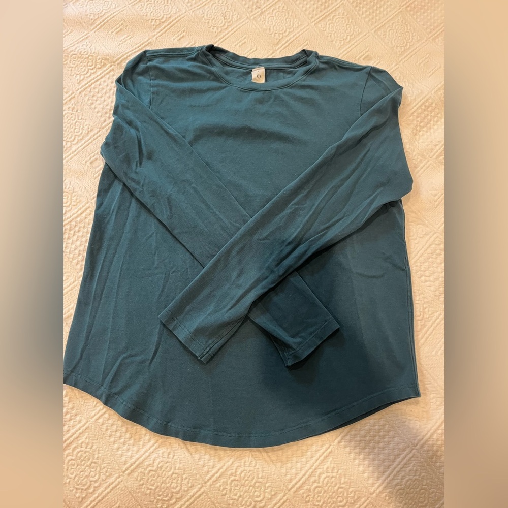 Lululemon Green Long Sleeve Women's Top